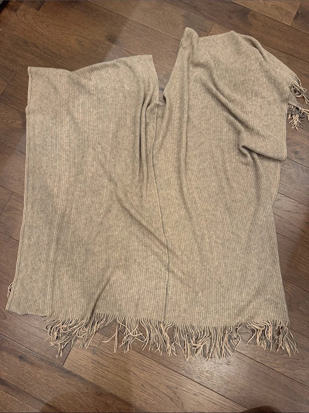 Steve Madden Open Front Ribbed Knit Poncho Beige One Size - C19-108